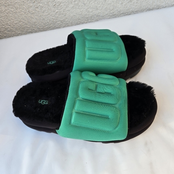 UGG Maxi Graphic Platform Slide Sandals Black/Emerald Green Size 7 - Picture 4 of 14